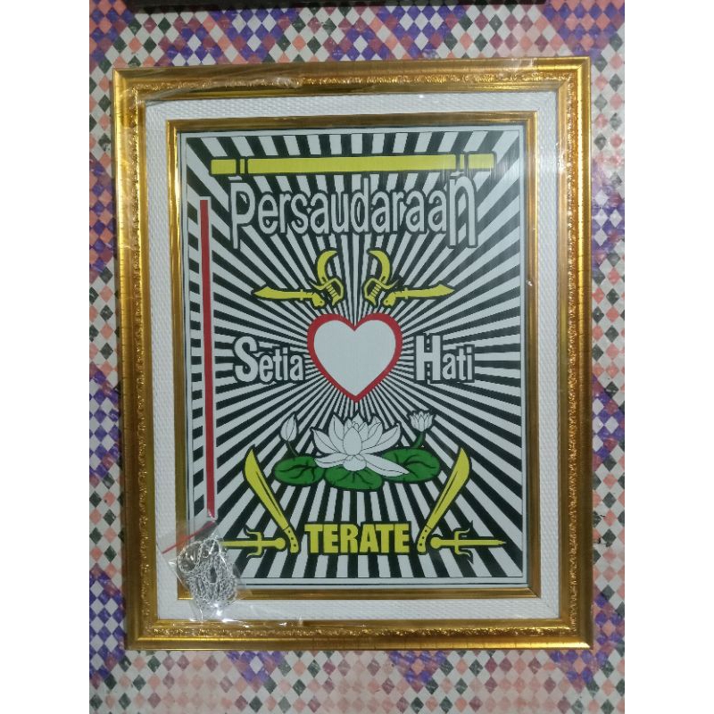 figura/bingkai lambang psht double linen 40x50