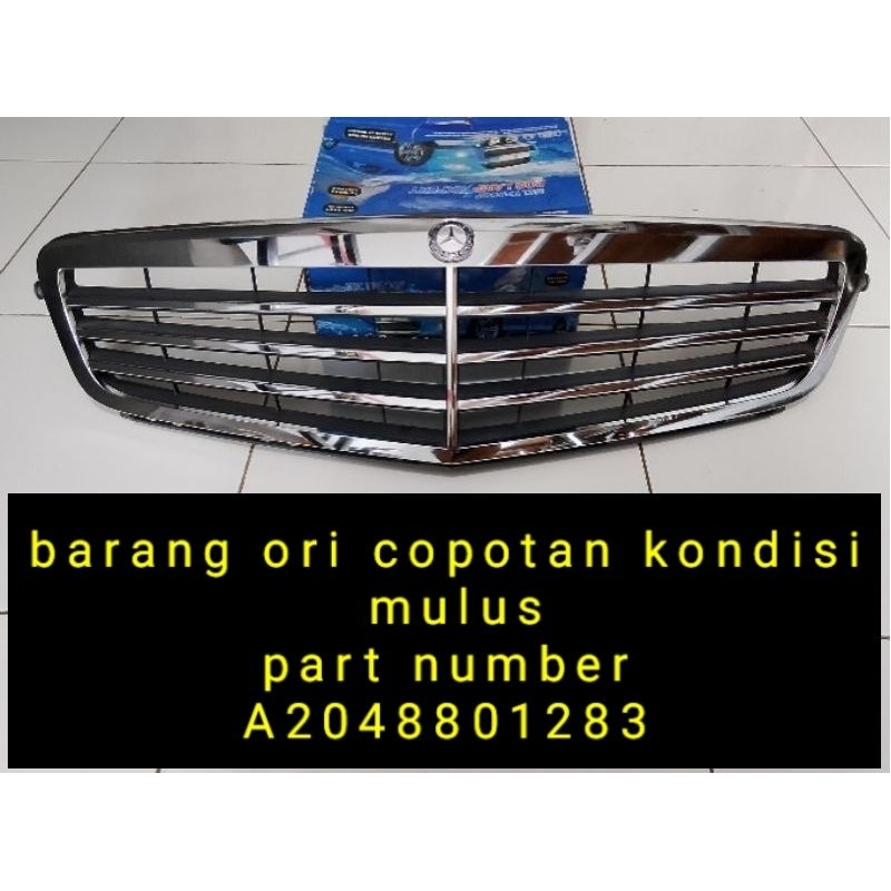 gril grill Mercedes Benz c class w204 original