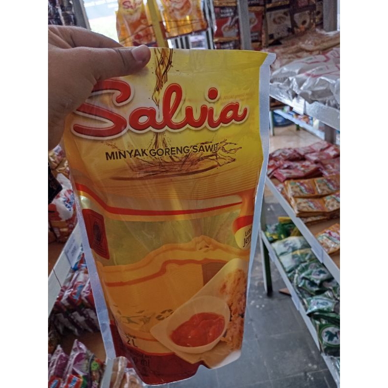 

Minyak goreng salvia 2liter