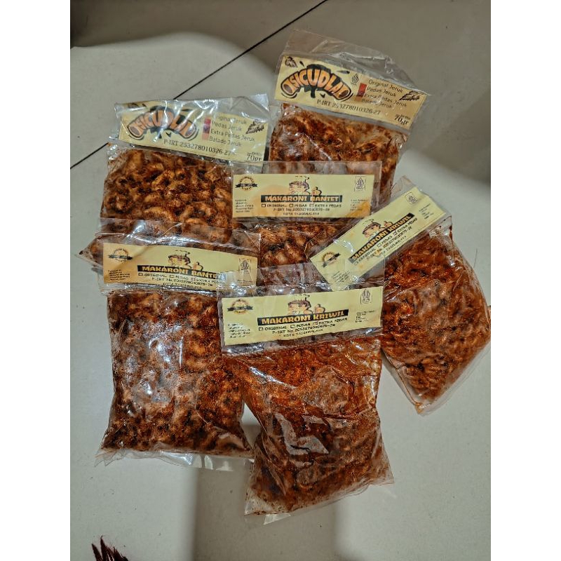 

MAKARONI BANTET CAP KOKI PIONIR SNACK TASIKMALAYA EXTRA PEDAS