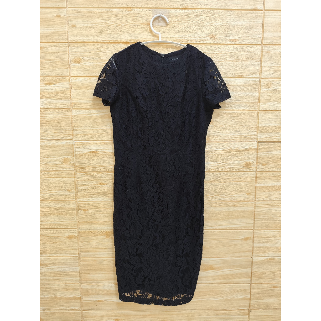 The Executive Brokat Lace Black Dress (Preloved)