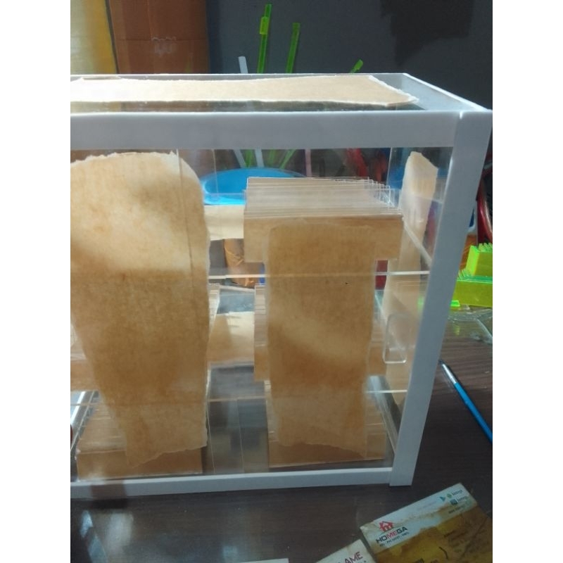 Display Akrilik/Etalase Akrilik/Steling vocer/Paket ponsel 26x13x26