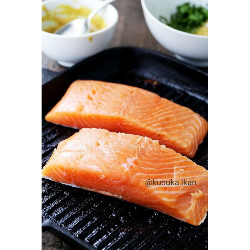 

FILLET SALMON 200 gr