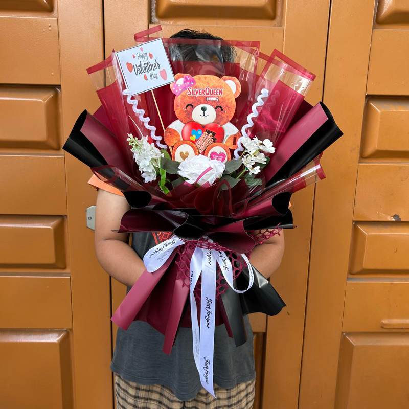 

buket coklat Silverqueen beruang Teddy bear edisi valentine