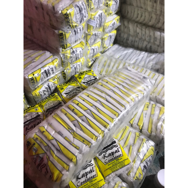 

(1BALL isi 20PCS) garam halus beryodium cap kapal container kemasan 250gram