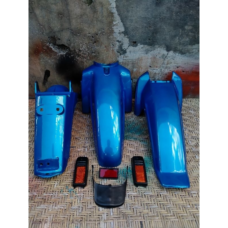Slebor spakbor depan Astrea grand full set mata kucing