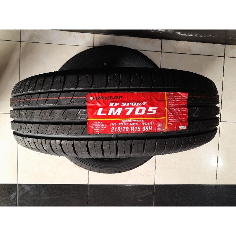 Ban Dunlop LM705 215/70 R15