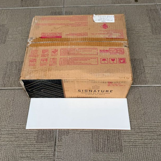 KERAMIK DINDING MOTIF BATA PUTIH 10X30 PUTIH POLOS GLOSSY / KERAMIK 10X30 MULIA SUBWAY GLOSSY WHITE