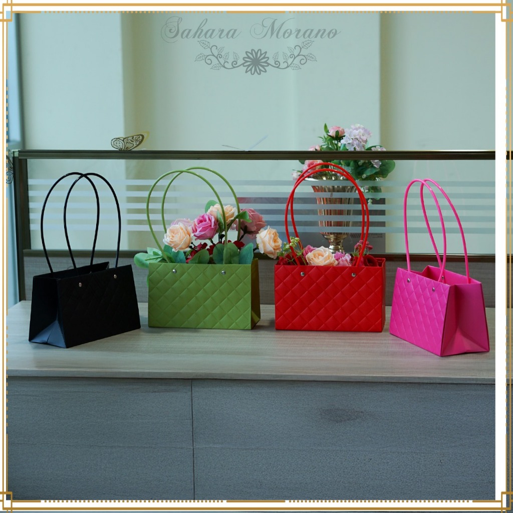 

Flower bag Motif Kotak Kotak Emboss Tas Buket Bunga Hand Bag Paper bag Gift Tas Hampers paper Bag Bucket paper Bag Box Flower bouquet Valentine