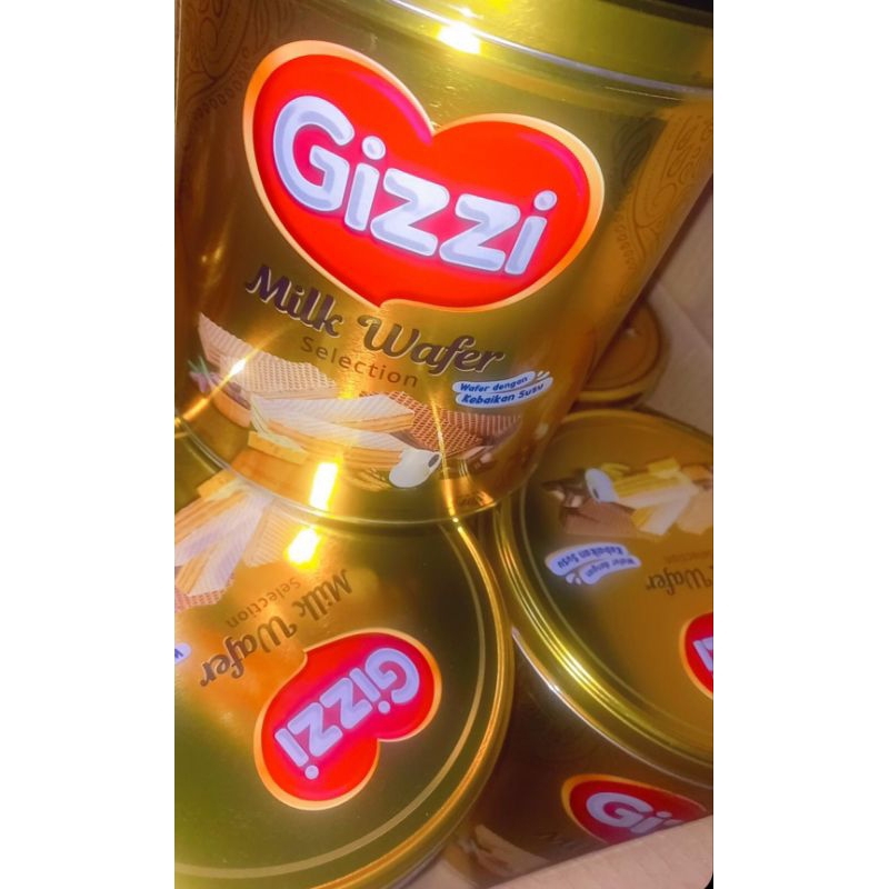 

Gizzi Milk Wafer Selection 240g