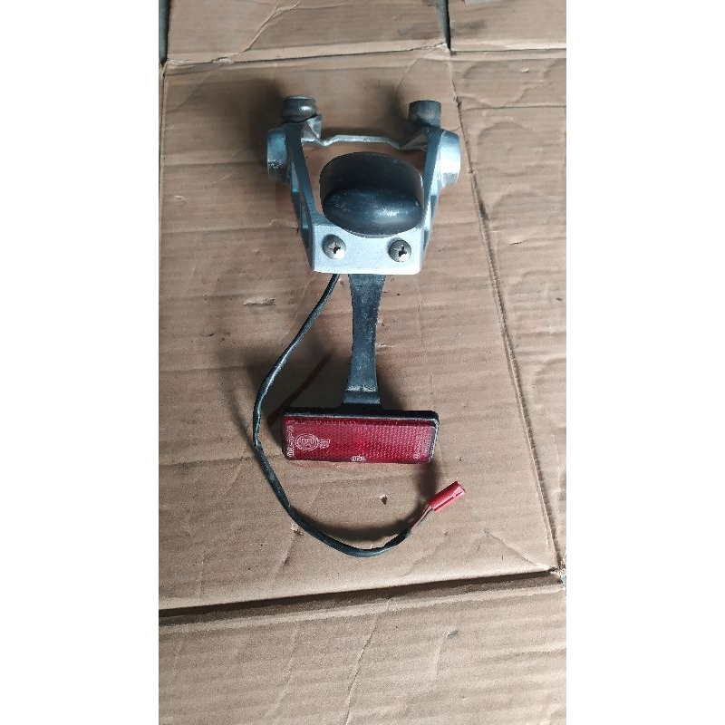 spakbor belakang Pulsar 200NS 135 breket dudukan plat nomor  bajaj Pulsar 200NS 135 bekas original