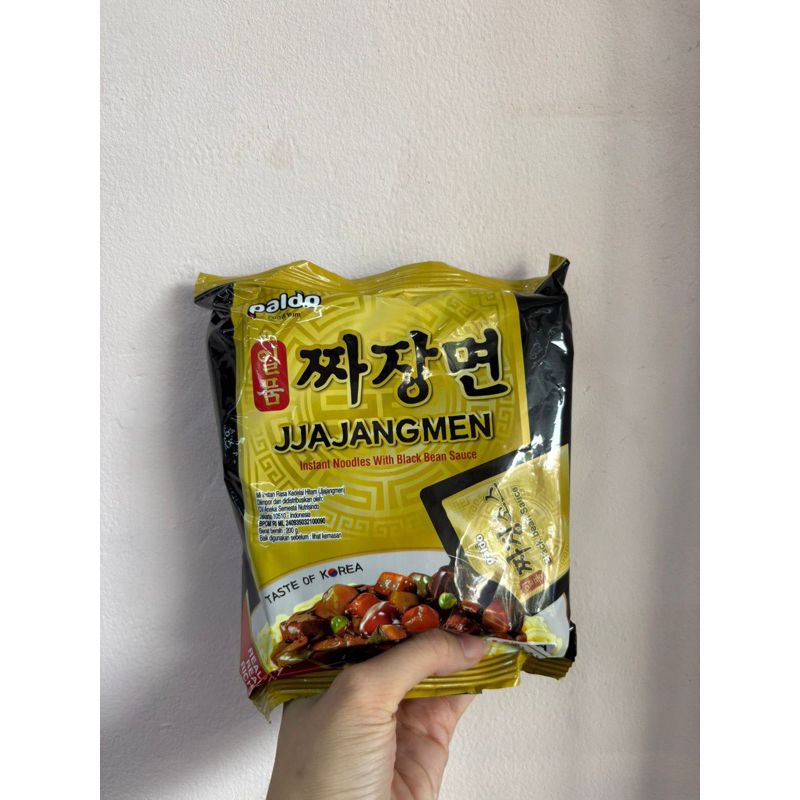 

Paldo JJajangmyun / Jajangmen / Jajangmyeon / Chajang Mie KOREA Noodle