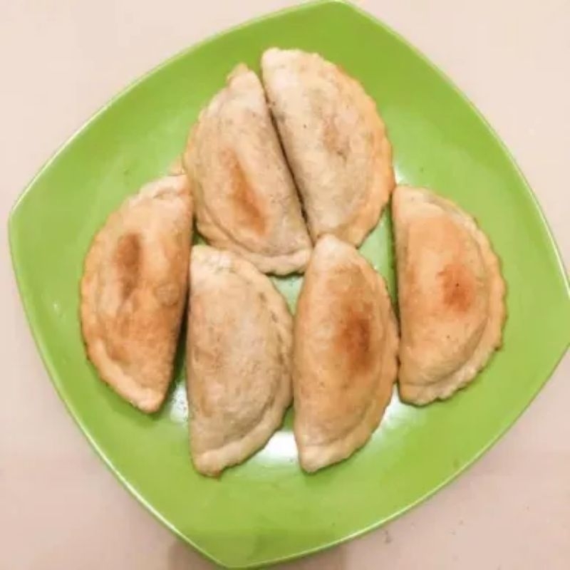 

CIRENG AYAM SUWIR ISI 10 FREE CHILI OIL