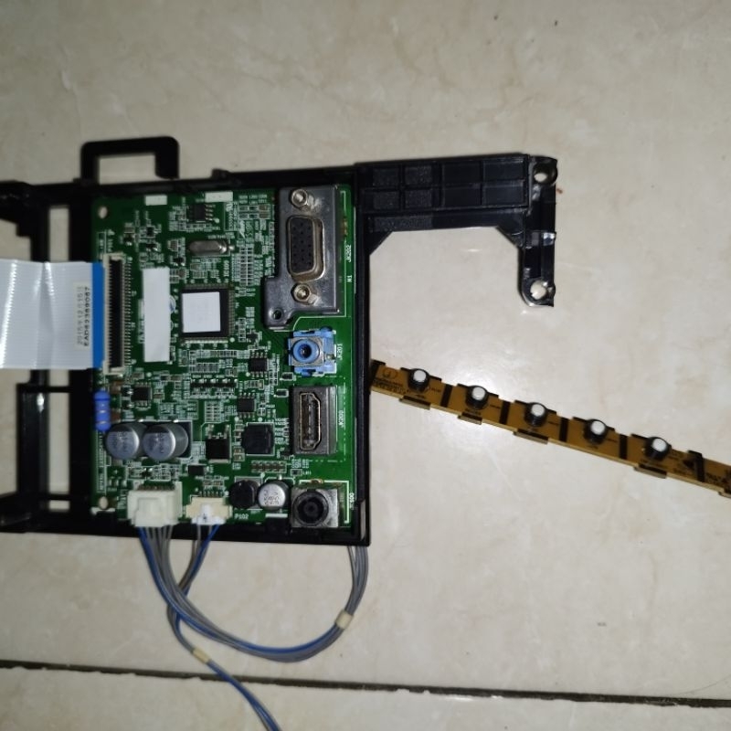 Mesin Monitor LG 20M38H