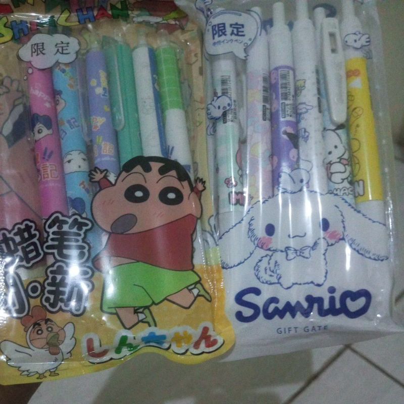 

Pulpen Shinchan / Sanrio 1 set ( isi 6 pc )