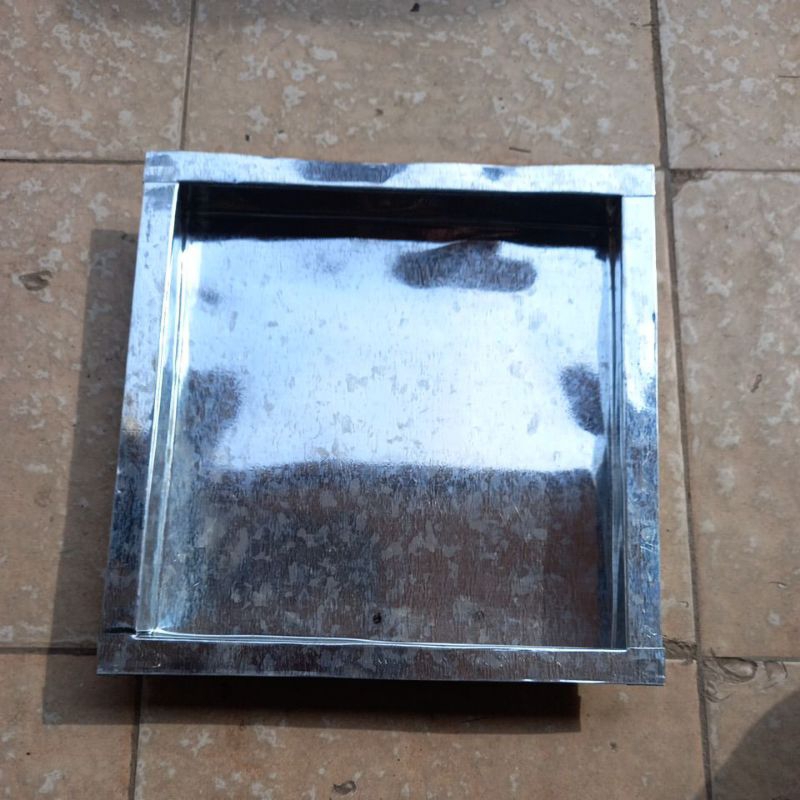 Tutup oven kue basah