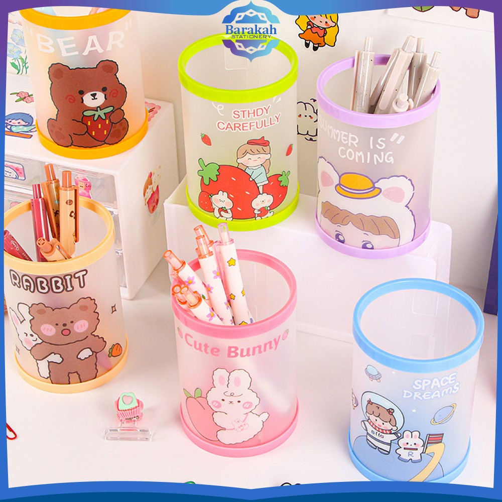 

Tempat Pensil Bulat Tabung Karakter Kartun / Kotak Pensil Pajangan Meja Lucu / Pen Pencil Holder Case Cartoon Barakah Stationery A84