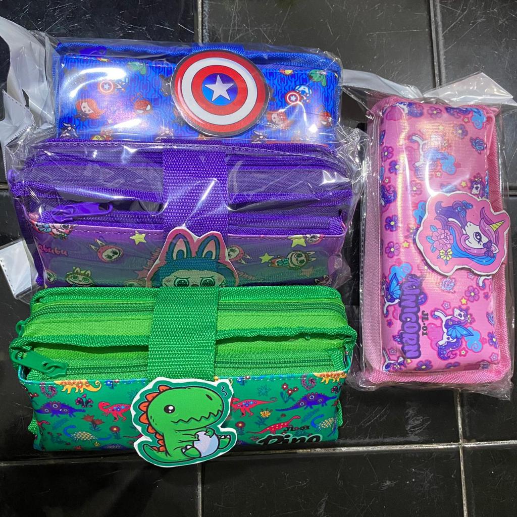 

Tempat Pensil Kain Slating 2 Karakter Lucu JL-01