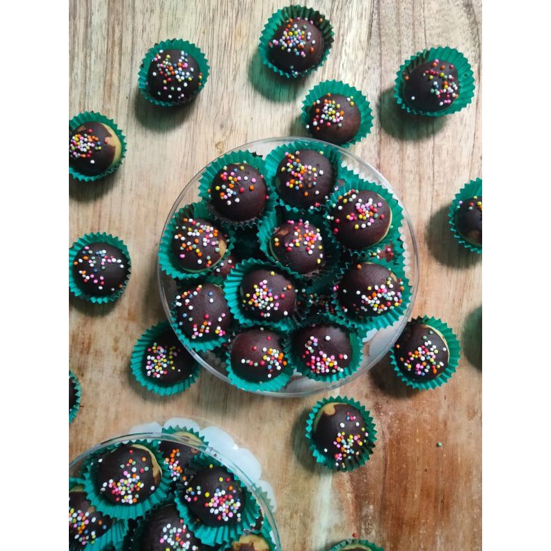 

ANEKA KUE KERING BOLA COKLAT