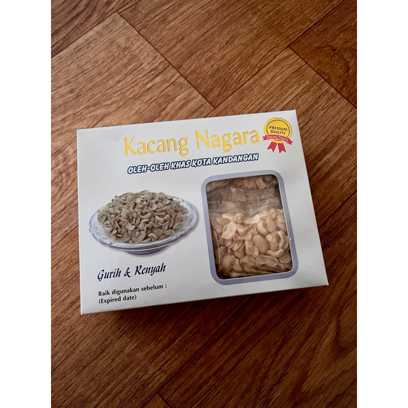 

Kacang Nagara 180gram isi 10 bungkus kecil perbox