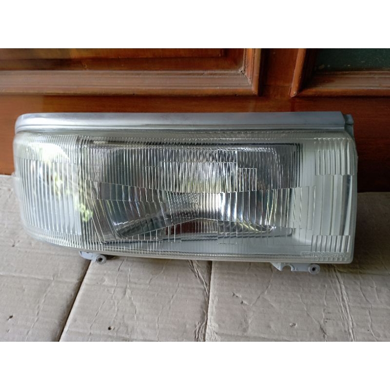 Headlamp Suzuki Futura Sebelah Kanan Original Second