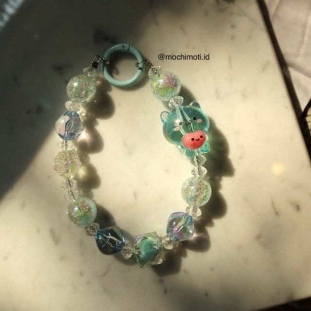 Gantungan HP/ Tas KITTY BLUE - HEART - Premium beads, setiap pembelian gratis 1 kertas mika untuk HP
