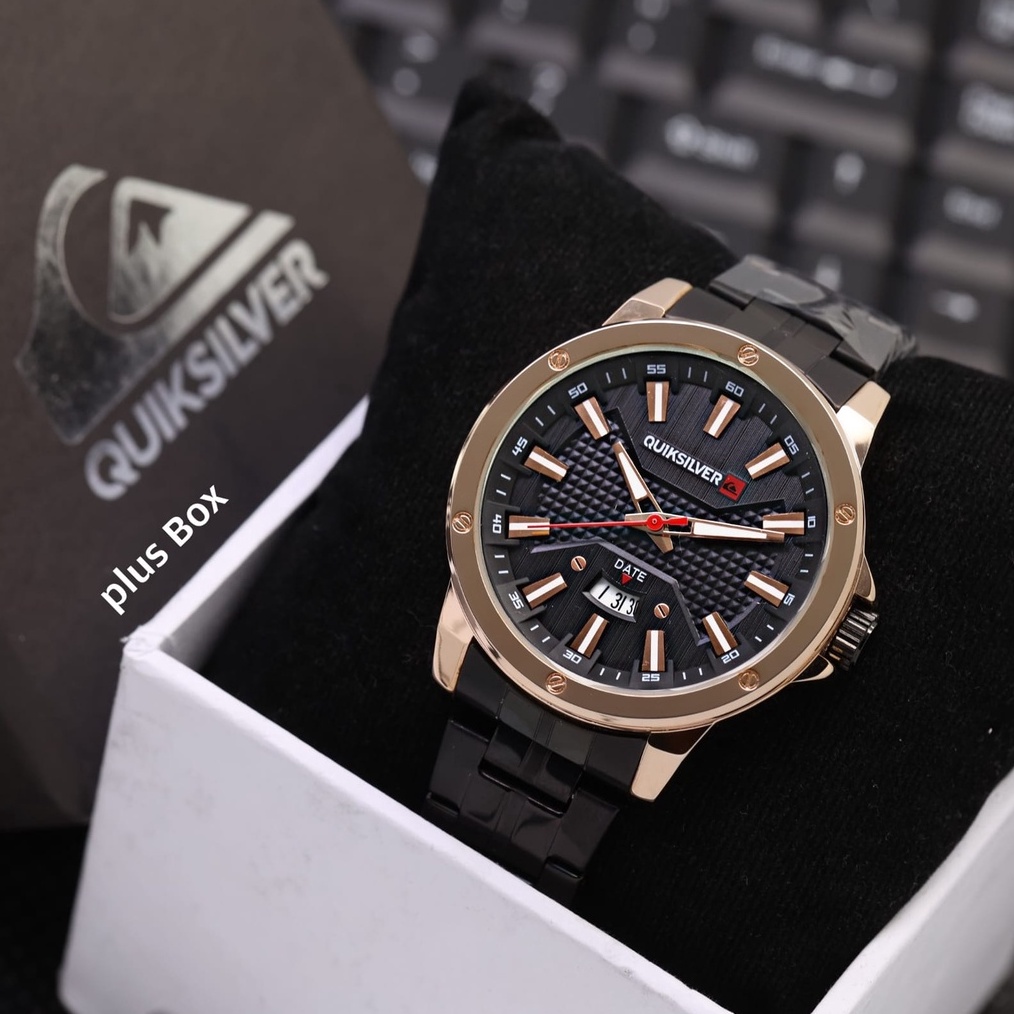 JAM TANGAN PRIA QUIKSILVER RANTAI STAINLESS TANGGAL AKTIF FREE BOX QUIKSILVER  CADANGAN JAM TANGAN F