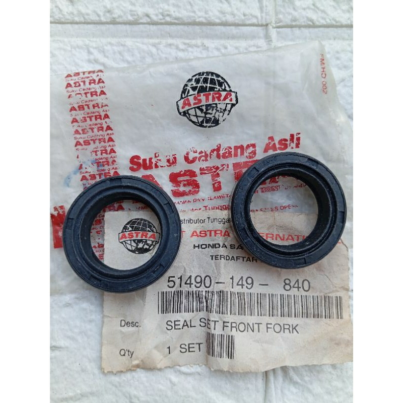 Seal shock braker depan Honda cb100 gl100 win100 original