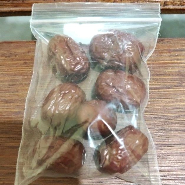 

Buah Anggur Kering (Angco)