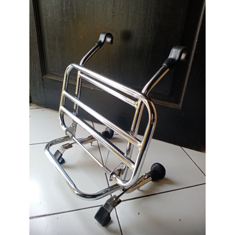 fontrack vespa rak depan vespa