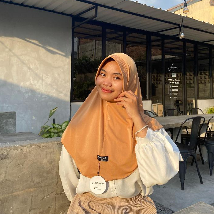 𝑮𝒂𝒍𝒆𝒓𝒚𝒉𝒊𝒋𝒂𝒃 - Hijab Bergo Instan Bergo Daily Size M Jersey Bergo Hamidah Premium Nutup Dada Jilbab S