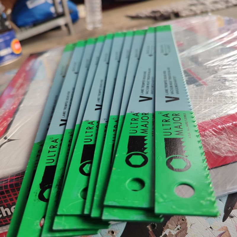 mata gergaji besi ultra major 18 inch