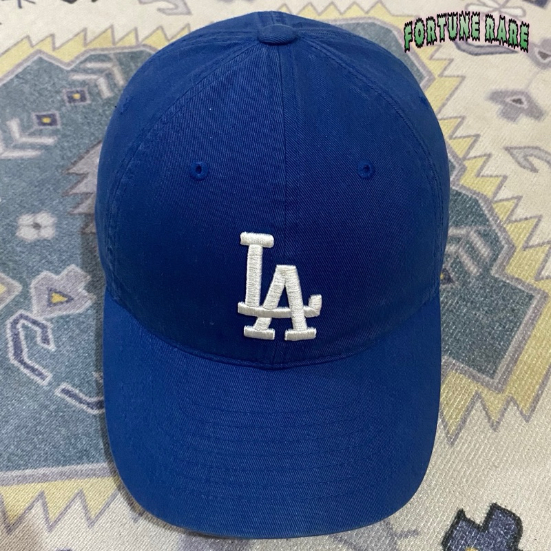 topi MLB LA