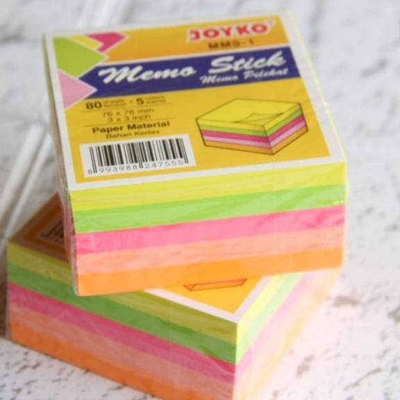 

TAKTERKALAHKAN Memo Stick MMS 1