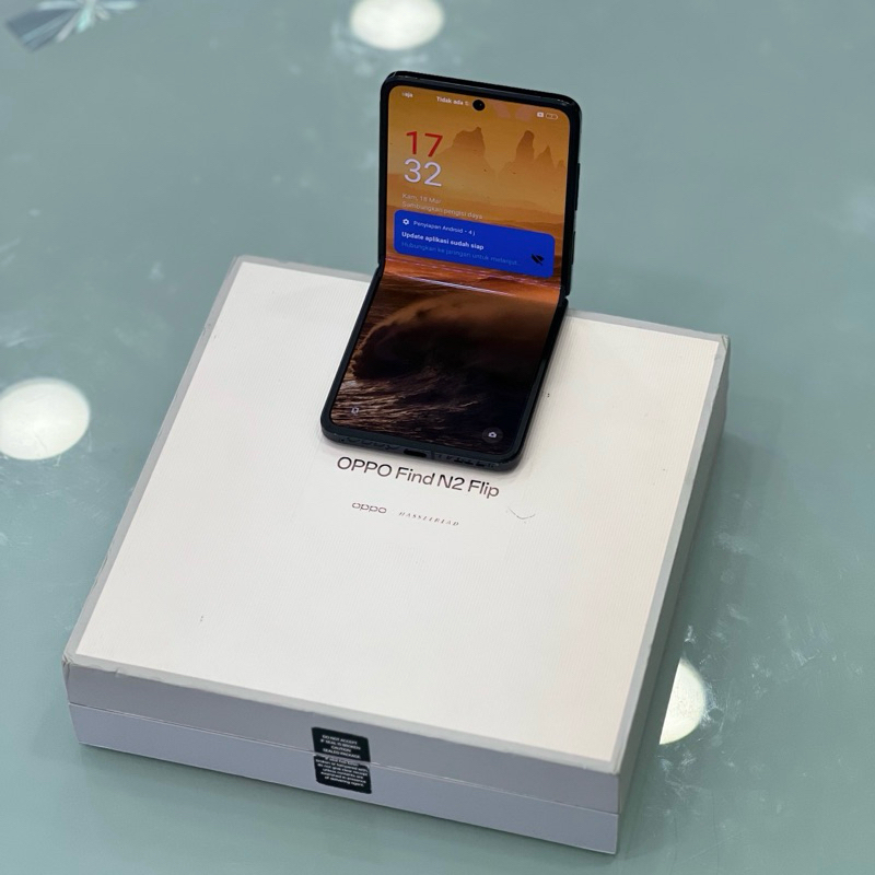 Oppo N2 Flip 8/256 GB Second Seperti baru