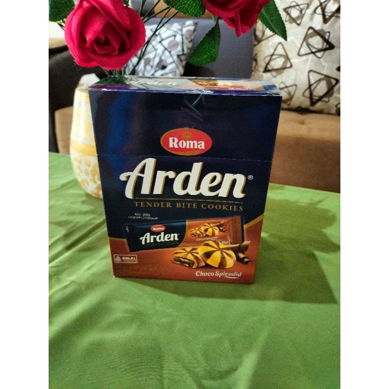 

Roma arden choco splendid (1 box isi 10 pcs @ 27 gram)