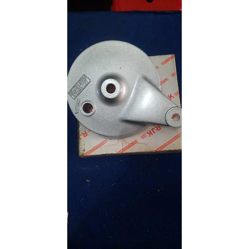TUTUP TROMOL BELAKANG SUZUKI A100