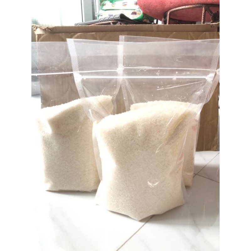 

Gula pasir Lampung isi 1,5 kg