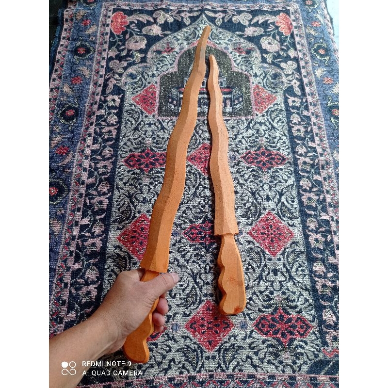 keris peraga - keris solo - keris ipsi - keris mainan - keris kayu - keris latihan - keris koleksi
