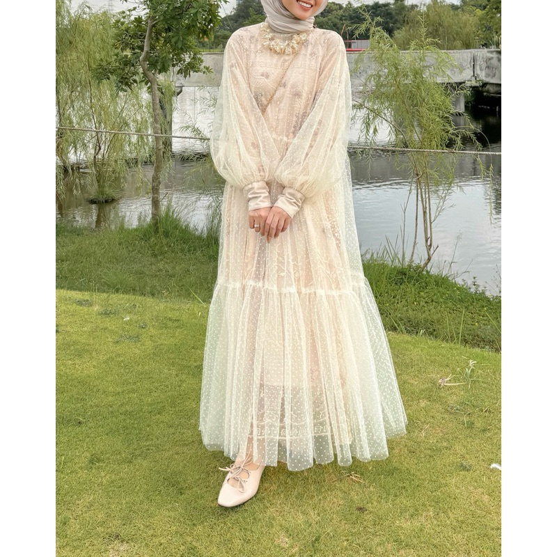 PRELOVED MEIRANIAP -  set dress dewi roam signature