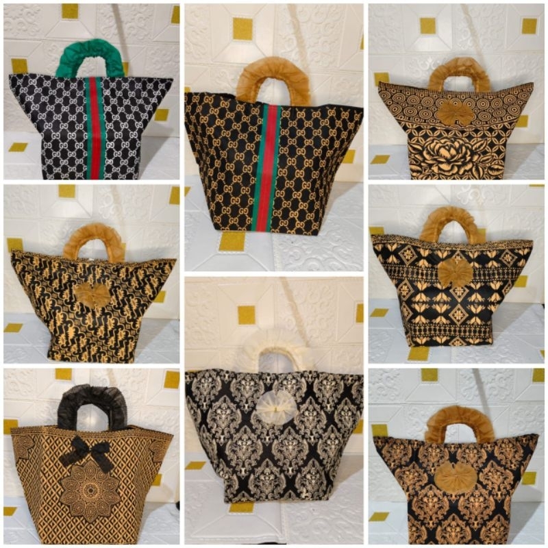 

TAS HAJATAN SPUNBOND RENDA MOTIF BATIK Ukuran 22 x 22.TAS KOTAK NASI/TAS KUE/TAS PARSEL/TAS SOUVENIR/TAS ULTAH/GOODIE BAG