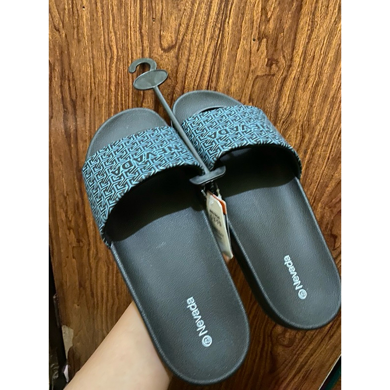SANDAL NEVADA SLOP PRIA MATRIKS