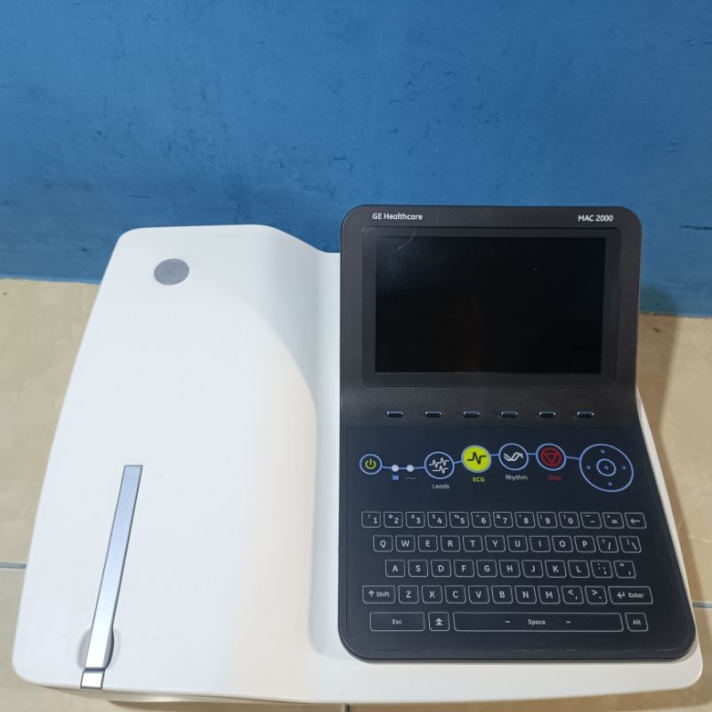 EKG 12 Channel / ECG 12 Channel GE MAC 2000 Second