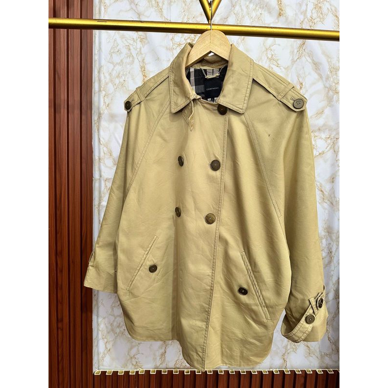 SHORT COAT//COAT COMPAGNA//COAT BRAND//COAT PRELOVED