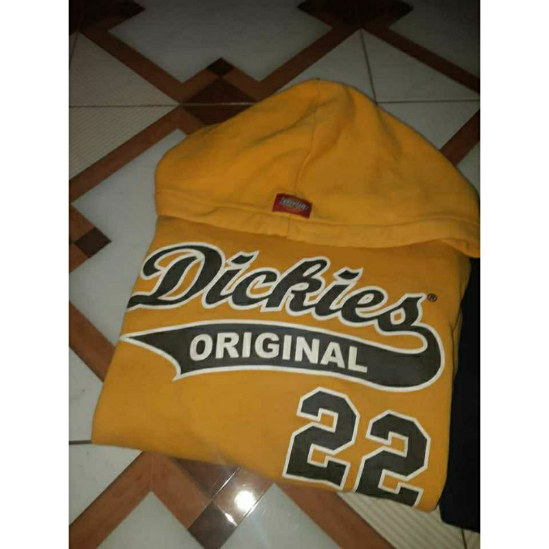 dc yellow