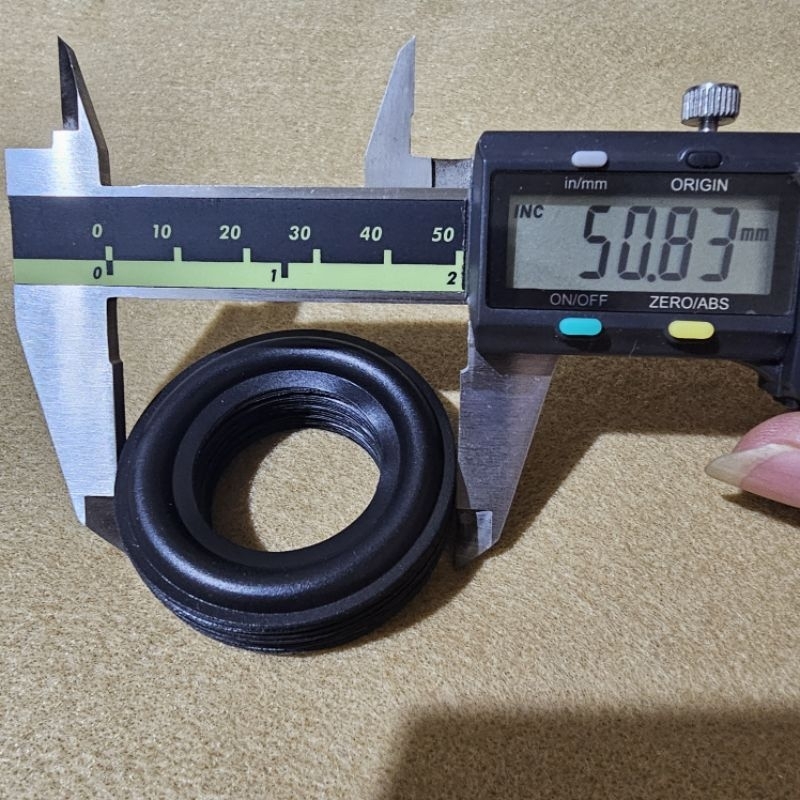 1pcs Penganti XB10 Spon Speaker 2 inch 51mm Spon Karet Silikon berkualitas