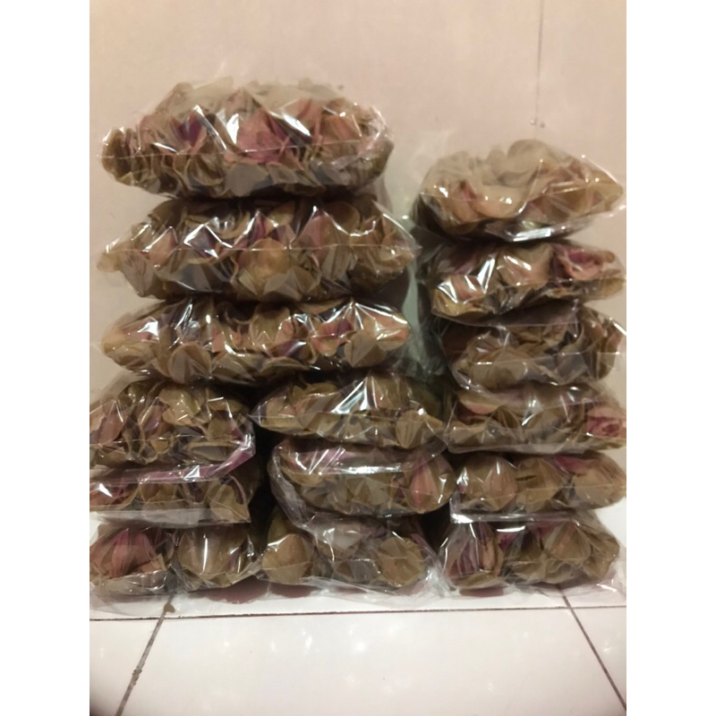 

KERUPUK GANDUM REMPAH gurih enak sedap cocok untuk segala lauk