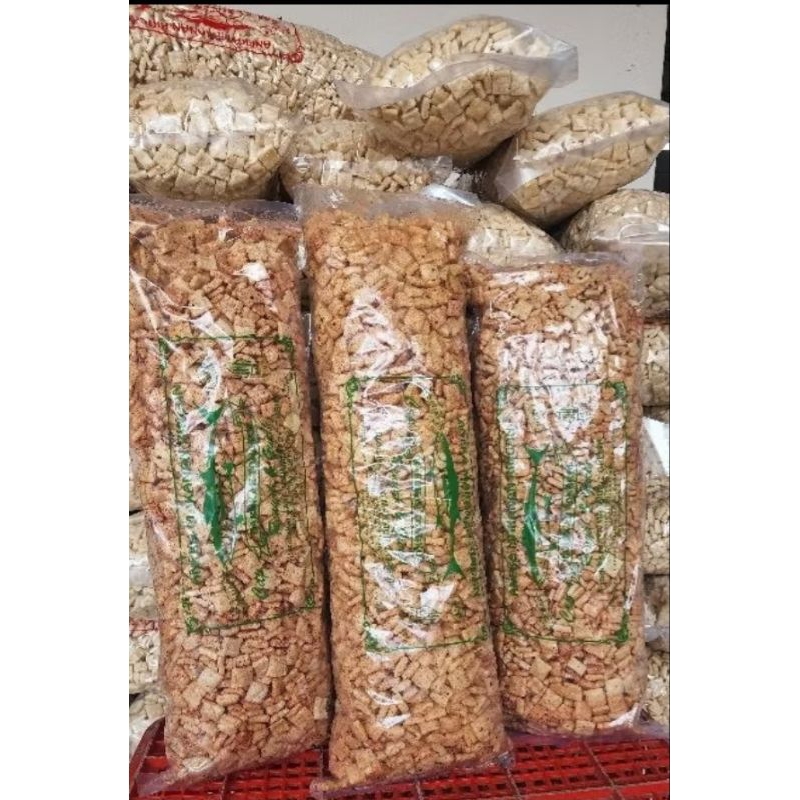 

Kerupuk Rambak tahu kotak kemasan 250 gram pedas daun jeruk dan original (TERMURAH) snack kiloan 1/4 bal