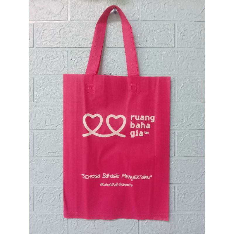 

Sablon tas spunbond/ goodie bag berbagai ukuran isi 100 pcs
