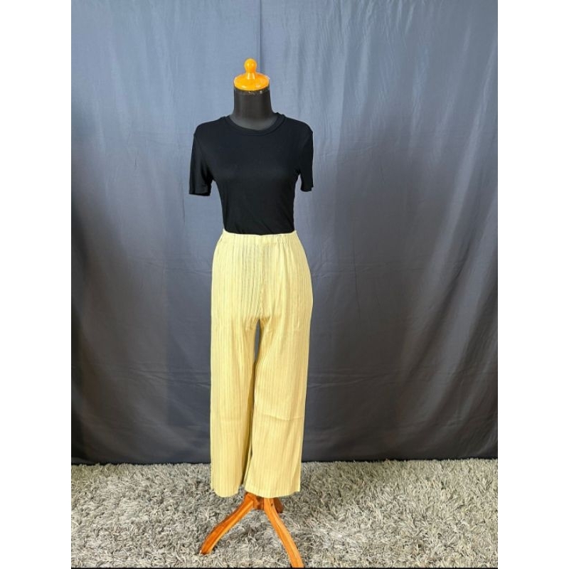 [Preloved] Premium Pleats Pants